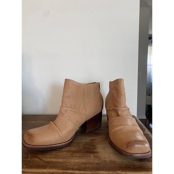 New Kork-Ease Womens Kissel Leather Boots Sz 6.5 Bootie in Dhiaphano K41411 Nude - Picture 3 of 9